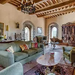 Castello Di Magrano *