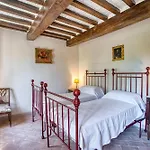 Castello Di Magrano Γκούμπιο