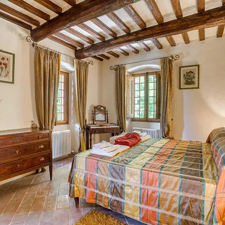 别墅 Castello Di Magrano