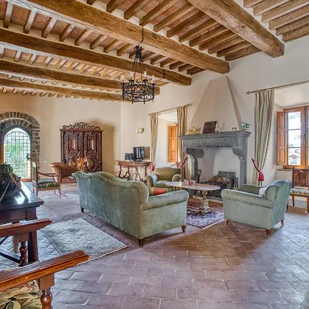 וילה Castello Di Magrano גוביו