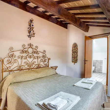 וילה Castello Di Magrano *