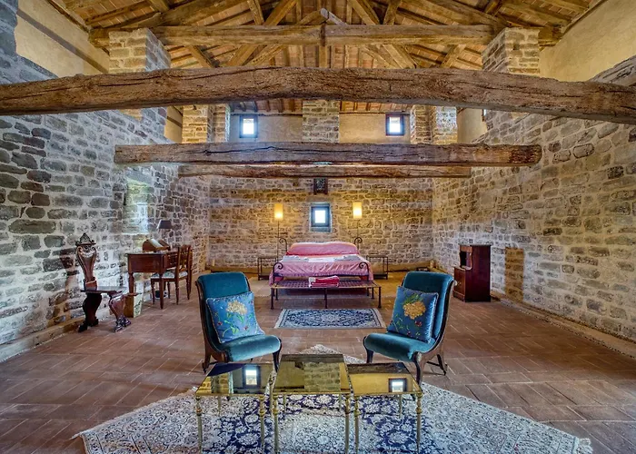 Castello Di Magrano *