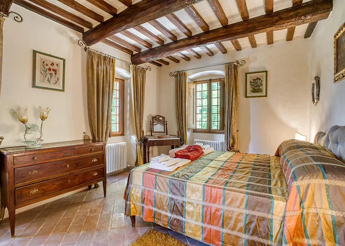 וילה Castello Di Magrano